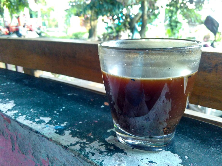 Cara Bahagia Meminum Kopi